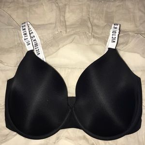 Brand new Victoria Secret t shirt bra